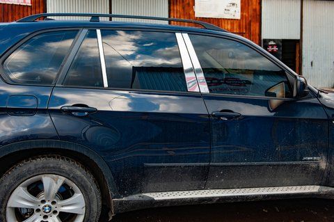Молдинги стійок дверних (нерж..) для BMW X5 E70 2007-2013 рр 14569 фото