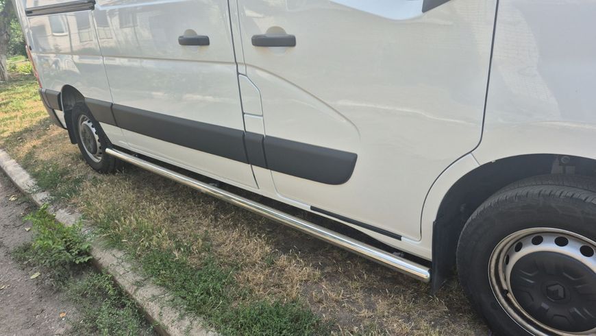 Бічні труби BB002 (2 шт., нерж.) Довга база для Renault Master 2011-2023 рр 29951 фото