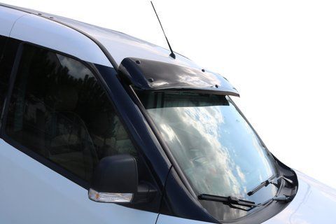 Козирьок на лобове скло (чорний глянець, 5мм) для Opel Combo 2012-2018 рр 77499 фото