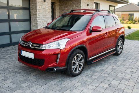Бокові пороги Maya Red (2 шт., алюміній) для Citroen C-4 Aircross 2012-2017 рр 75921 фото