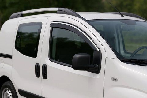 Вітровики з хромованим молдингом Niken Luxury (2021-2026, 2 шт) для Fiat Fiorino/Qubo рр 129888 фото