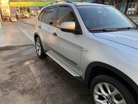 Оригінальні пороги (2 шт., алюміній) для BMW X5 E70 2007-2013 рр 15114 фото